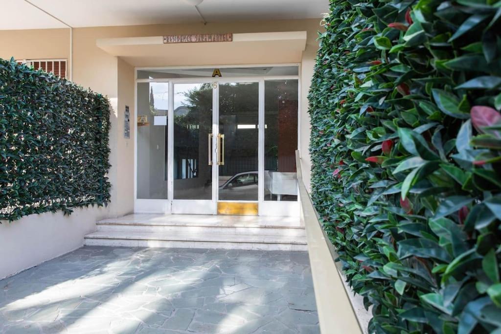 Apartmán A6- 2 Bdr Incredible Sea View - Ac, Garage & Terrace Antibes Exteriér fotografie